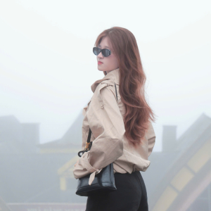 ÁNH HOA